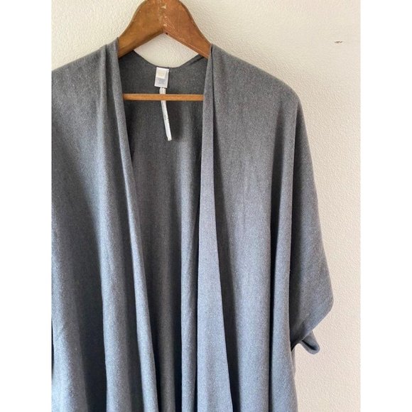 Charming Charlie Gray Fringe Kimono OS New - Picture 1 of 7